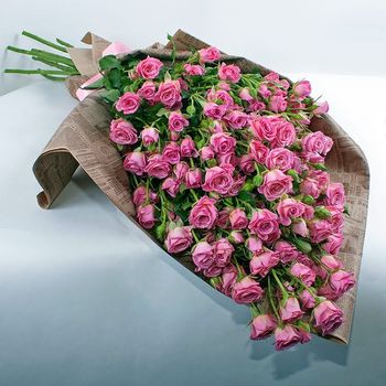 Букет 25  из кустовых роз