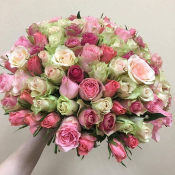 101 роза микс ,Кения, 40см